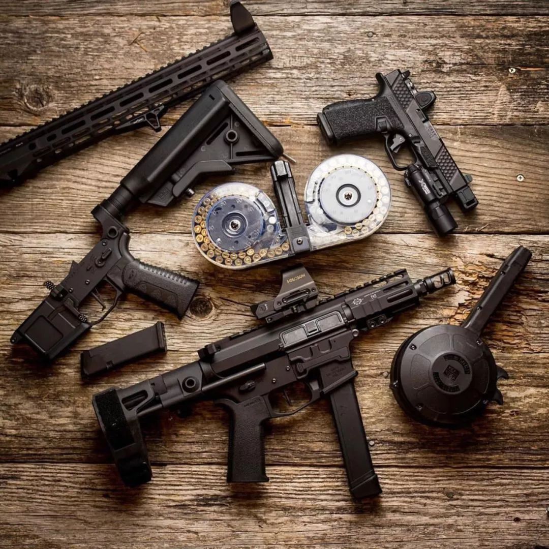 火力全开kciusa弹鼓美图欣赏