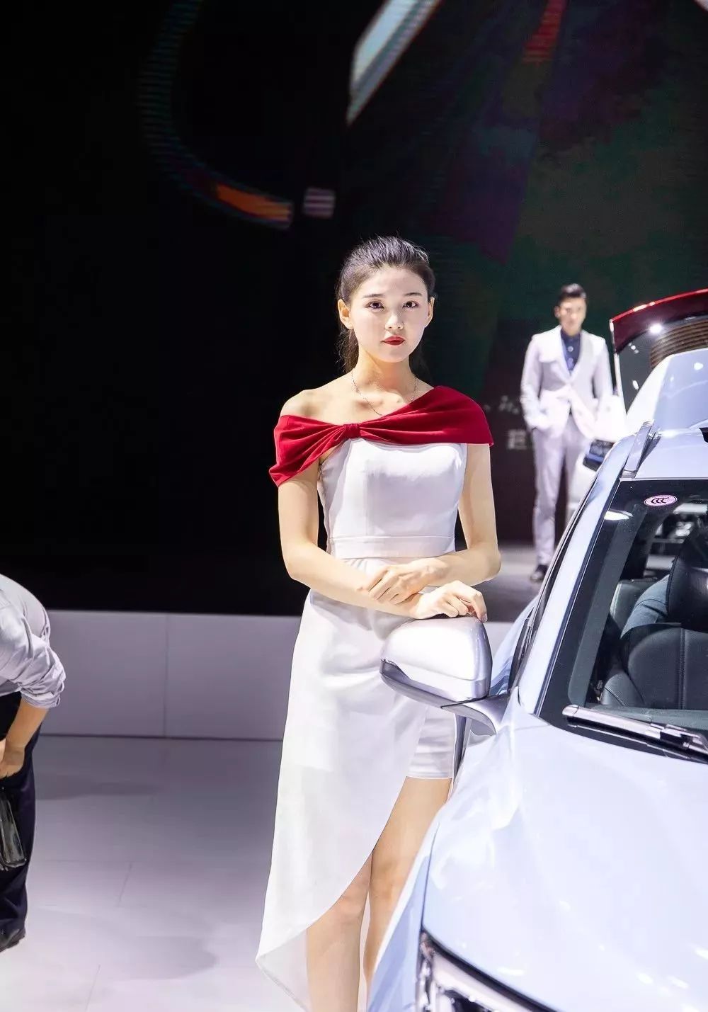 福利成都车展车模大集合漂亮小姐姐就等你来