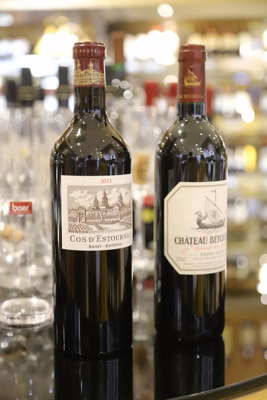 大众喜爱的品牌店,一线大牌coach的全新形象店,广州首家kate spade