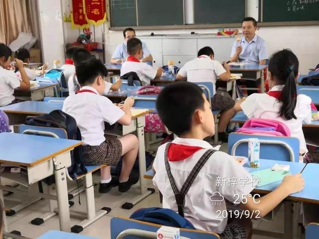 龙岗177所学校提供校内午餐，现场是这样的(图31)