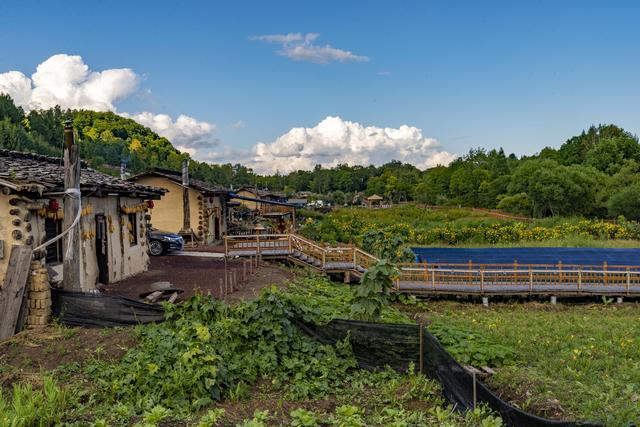 探访长白山池南区漫江镇锦江木屋村