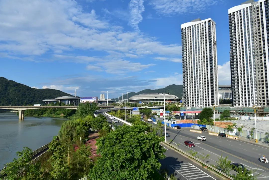 区,华融金融中心等楼宇楼宇经济不断集聚如今的梅列将"尾历"改称"梅列