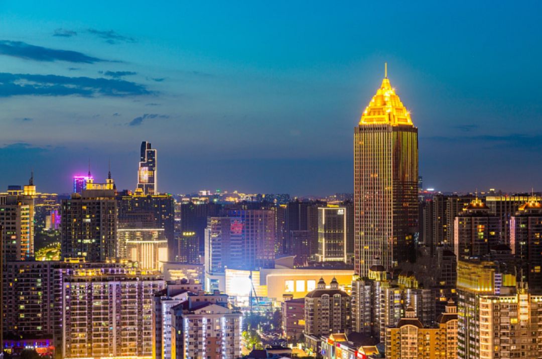 市心源址上融创归心作品瞩目面世