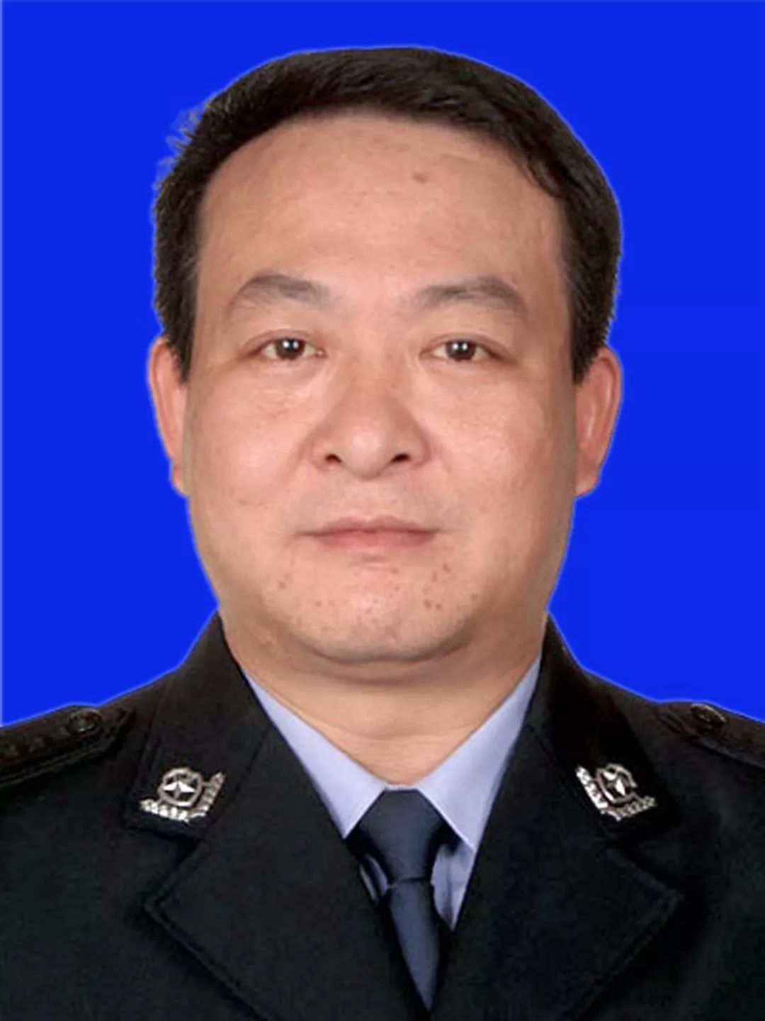 藤县邓恩松邓婉秋获第七届全国道德模范提名奖