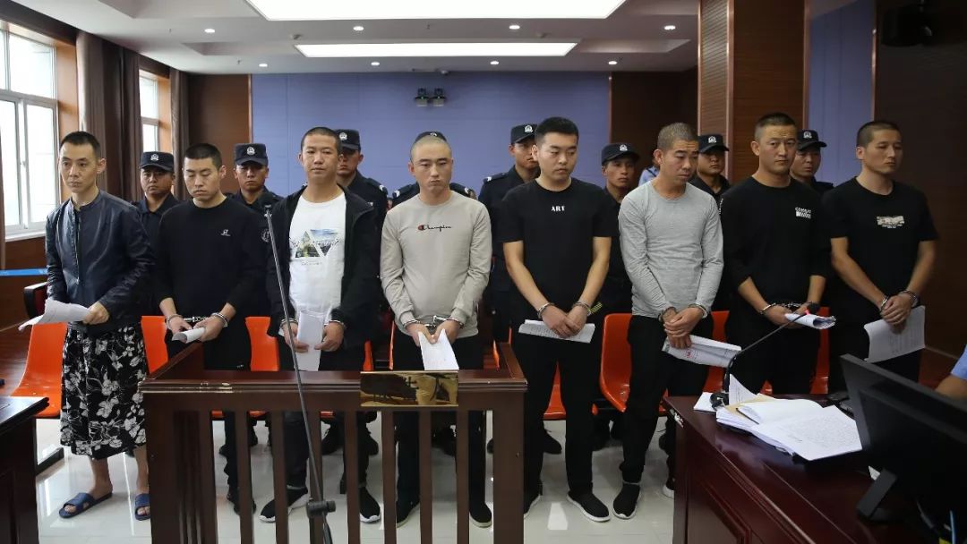 庆阳:被控5项罪名 王志有,高玉峰等8人涉恶团伙犯罪案开庭受审