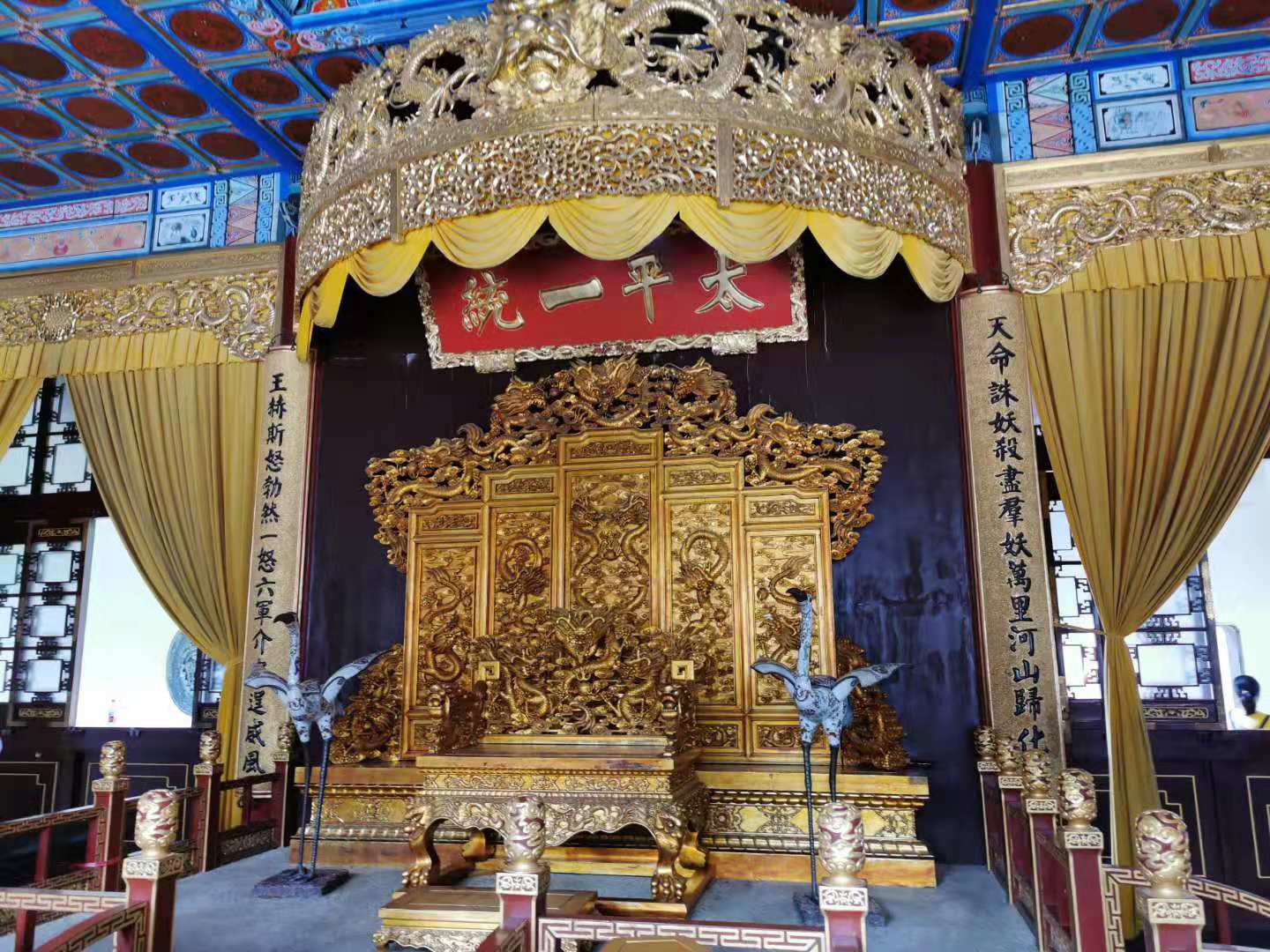 在明朝,这里是煦王府;在清朝,是两江总督府;在太平天国,是天王府;在