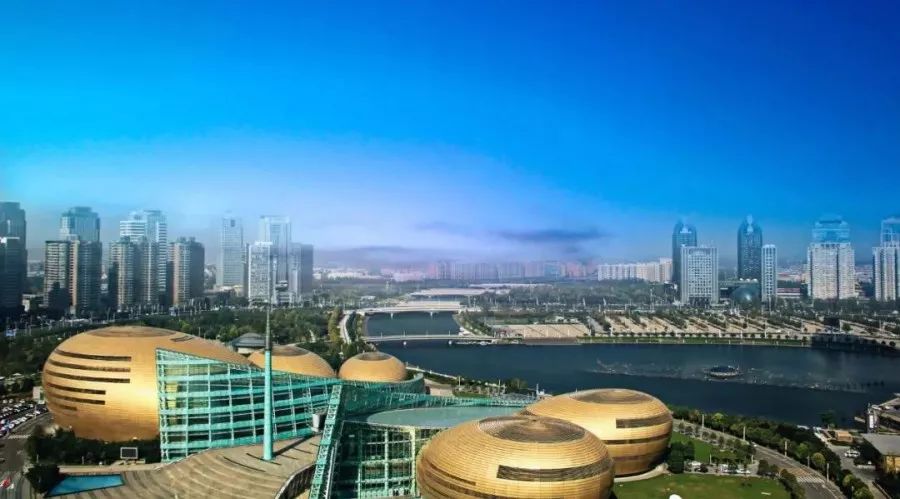 郑州奇怪的建筑叫什么来着呢英语