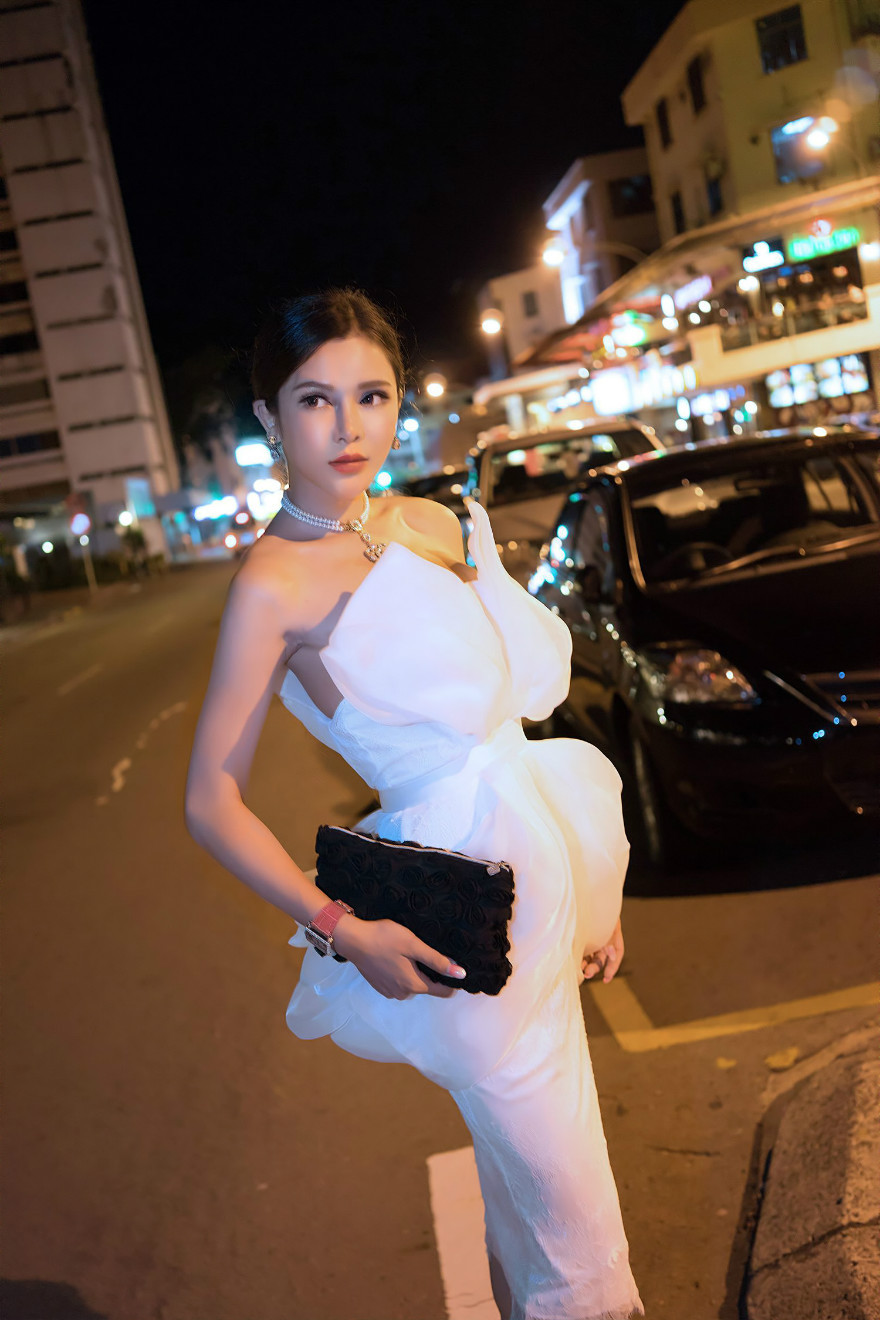 高清美女写真美图欣赏908