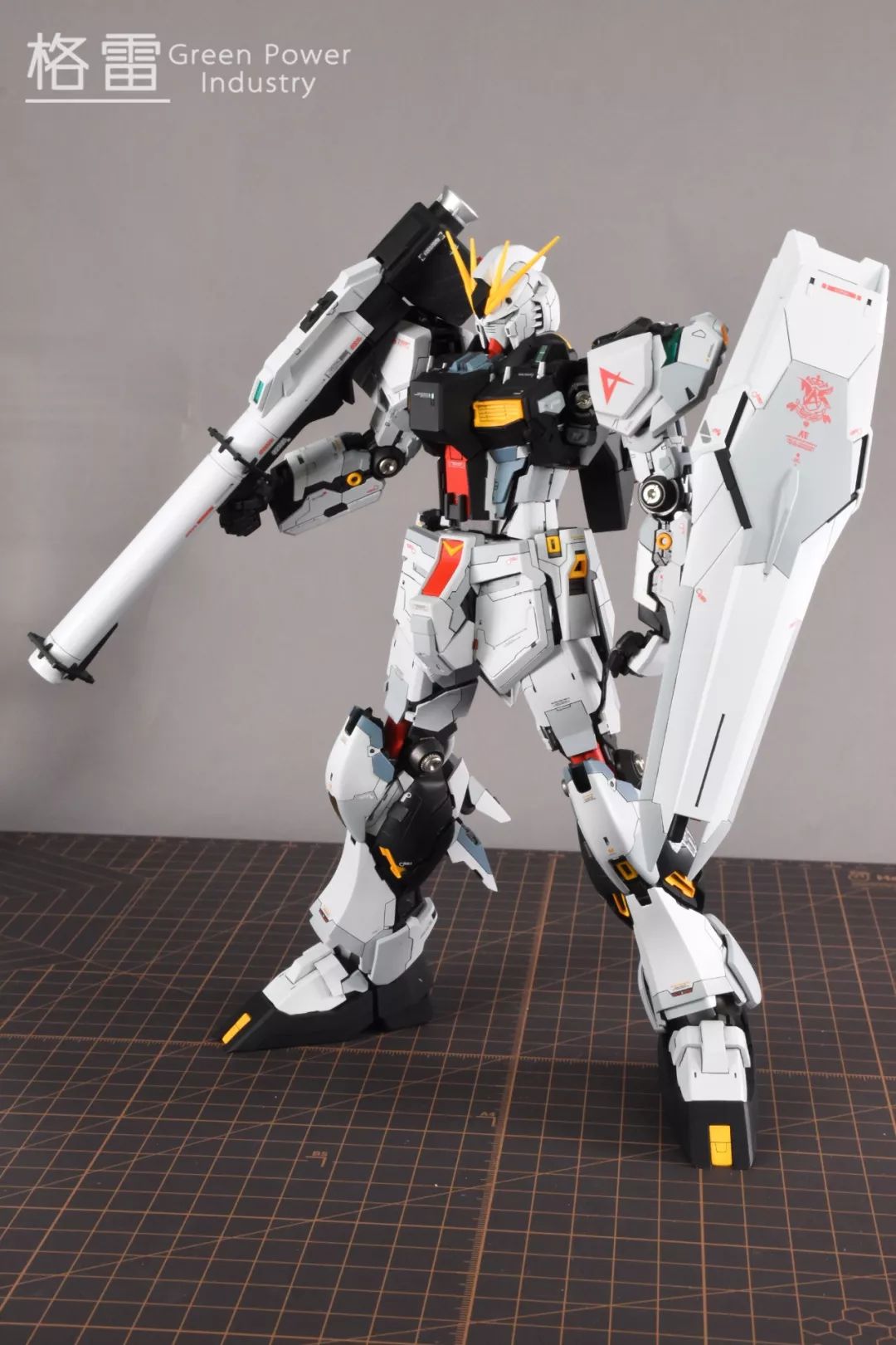 荧光色点缀效果惊艳无限维度卡牛精细涂装