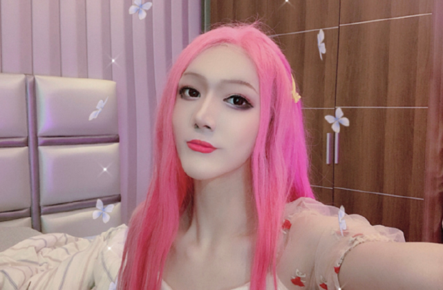 求求你好好化妆吧么么哒韩美娟卸下浓妆换上淡妆美到窒息