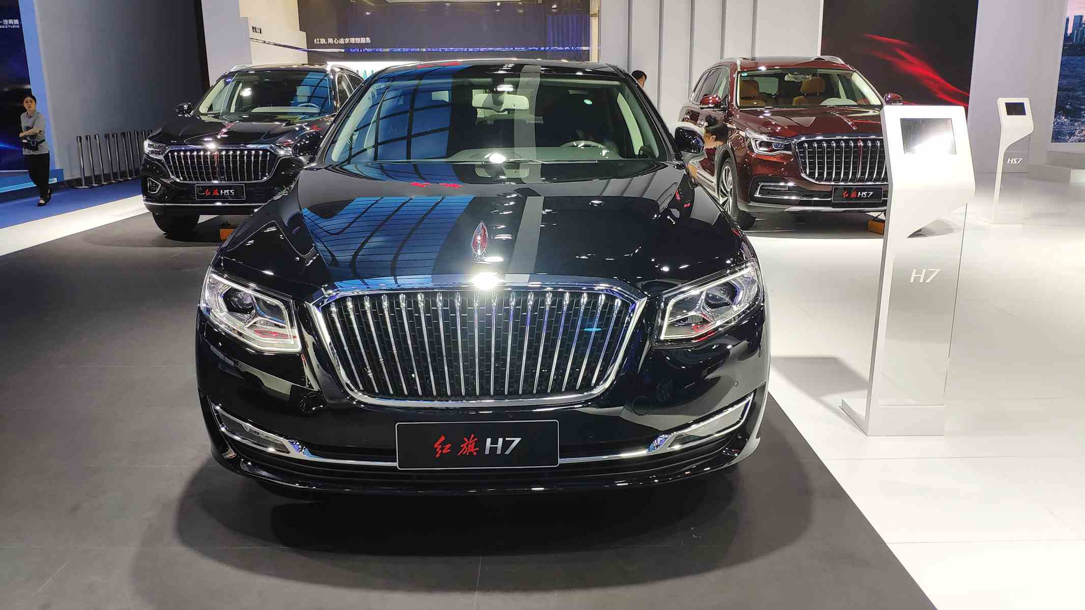 2019年成都车展红旗h7实车