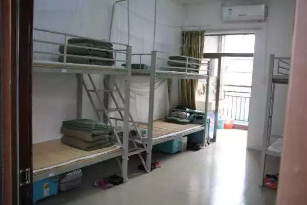 广州10个区25 学校住宿环境大盘点!_宿舍