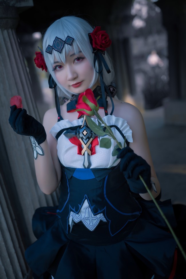 cos崩坏学园德丽莎月下初拥