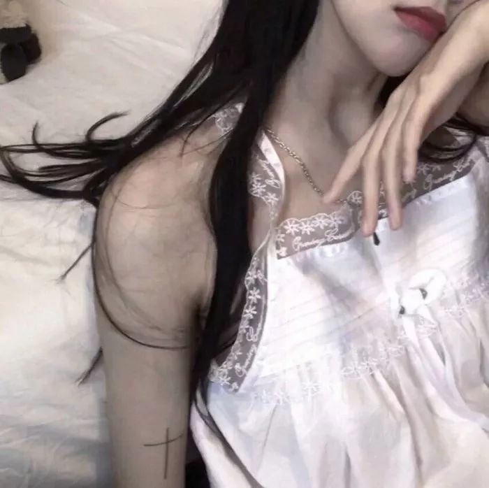 头像你是我永远的绝配枪林弹雨中也可以去约会