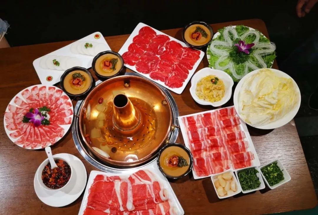 大寨路正宗铜锅涮肉吃到你扶墙出来88元抢原价400元卯四爷铜锅涮肉34