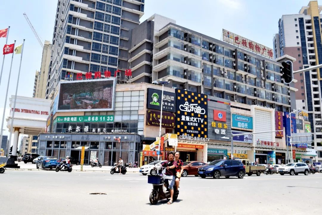 黄埠其实不比县城差?