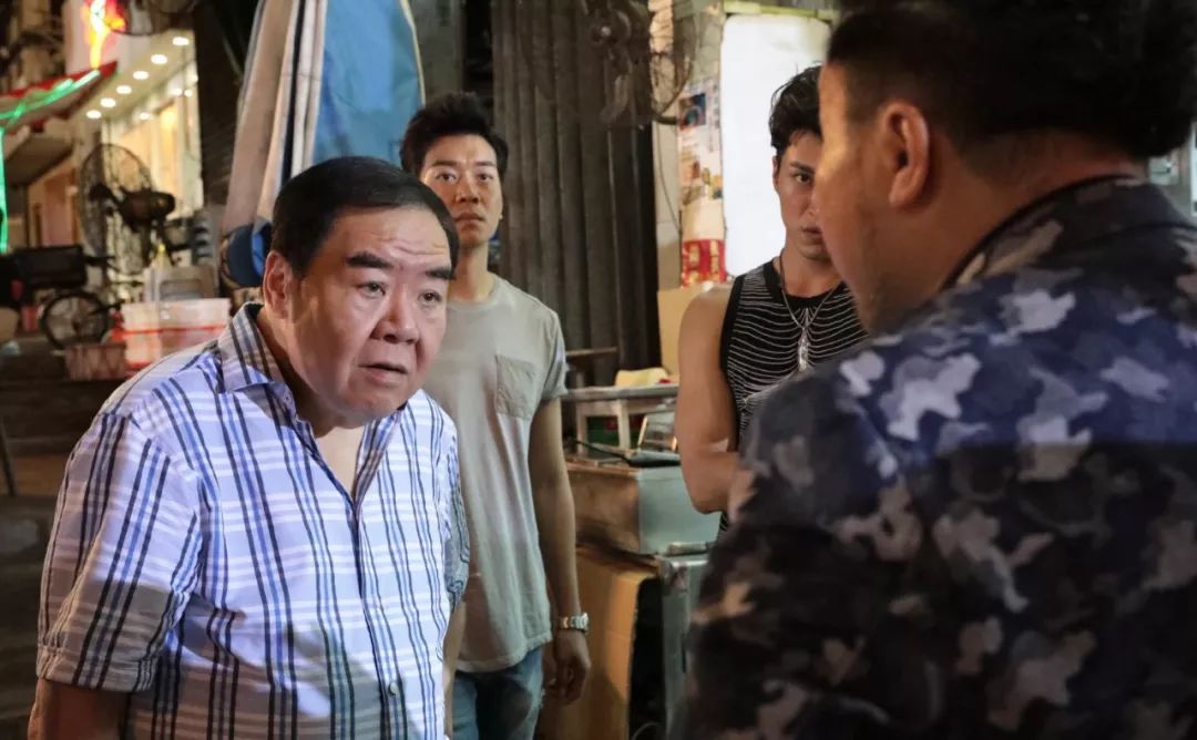 至于配角方面,古明华一如既往地出彩,感觉他演什么角色,都特别有趣