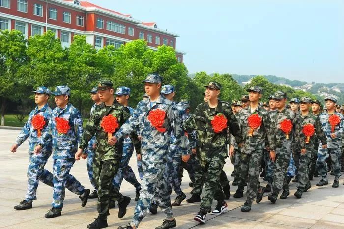 宜兴武警部队图片