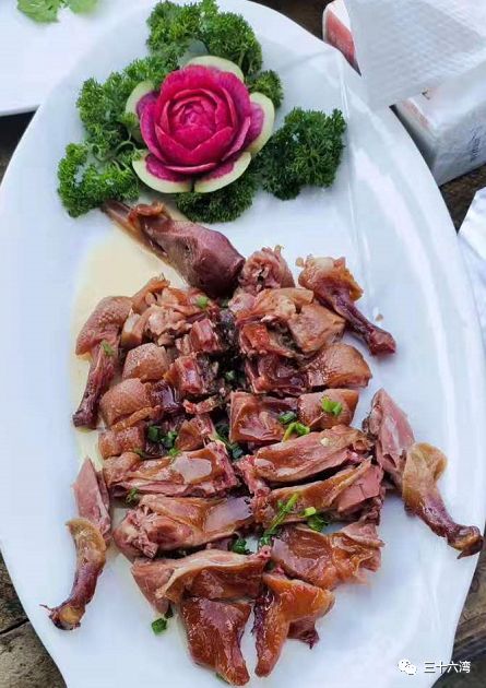 三十六湾稻田全鸭宴与您共庆新中国成立70周年