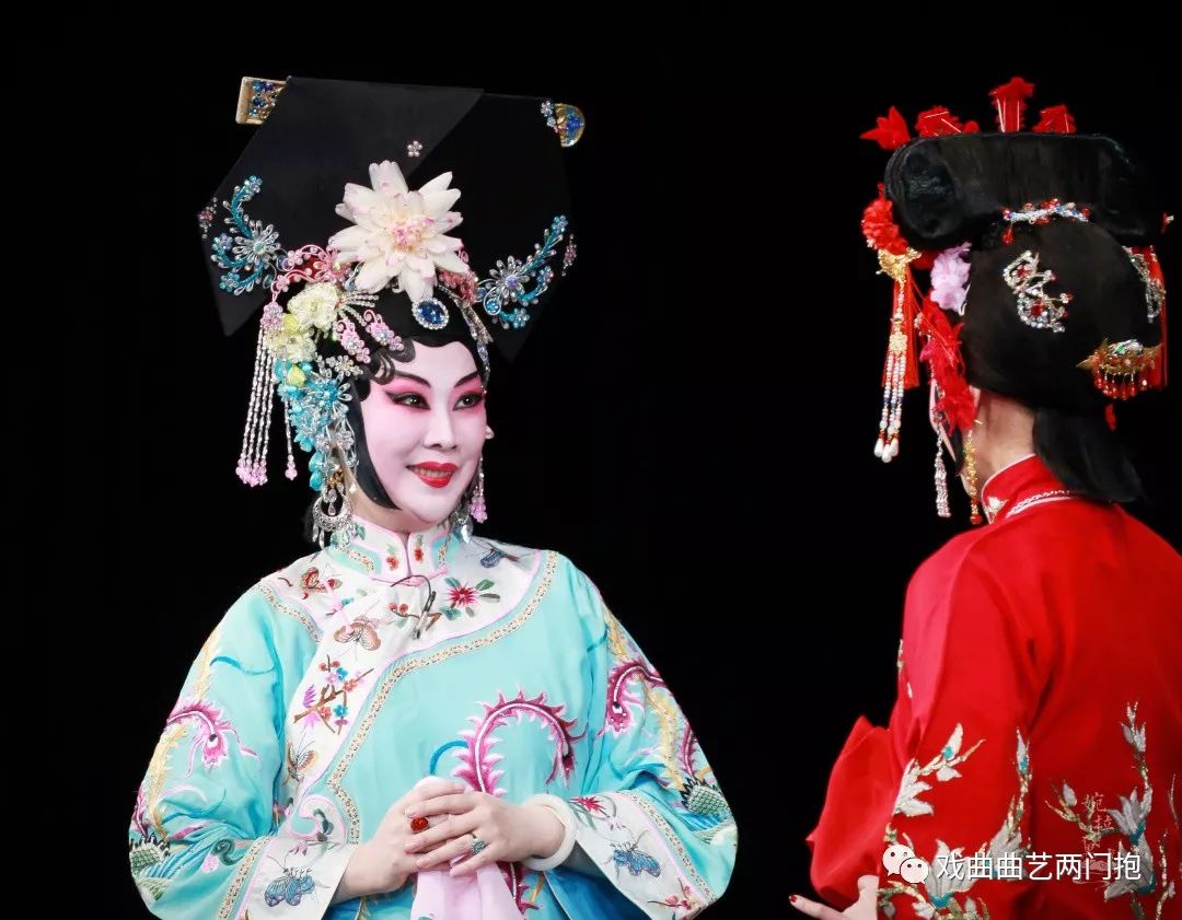 转载秋月赏秋月梅玉配梅玉