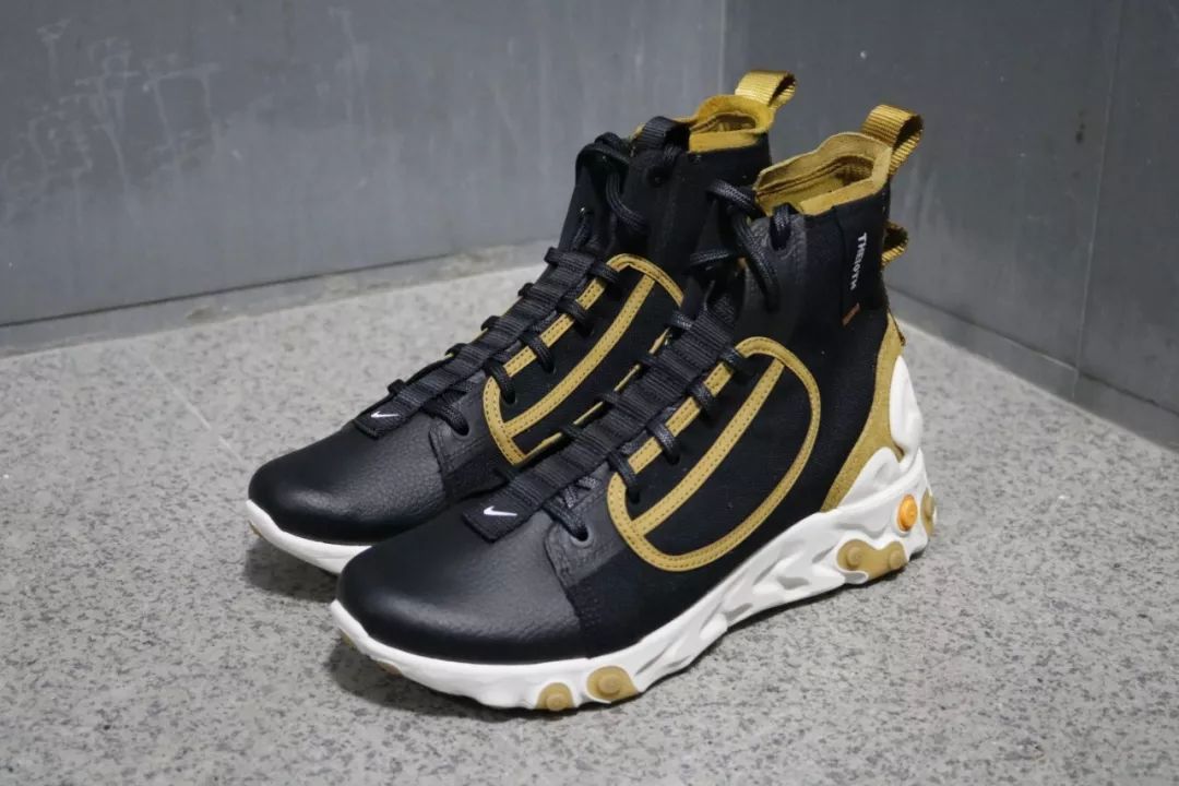 成都deal发售9月8日多重质感的拼接鞋面nikethe10th