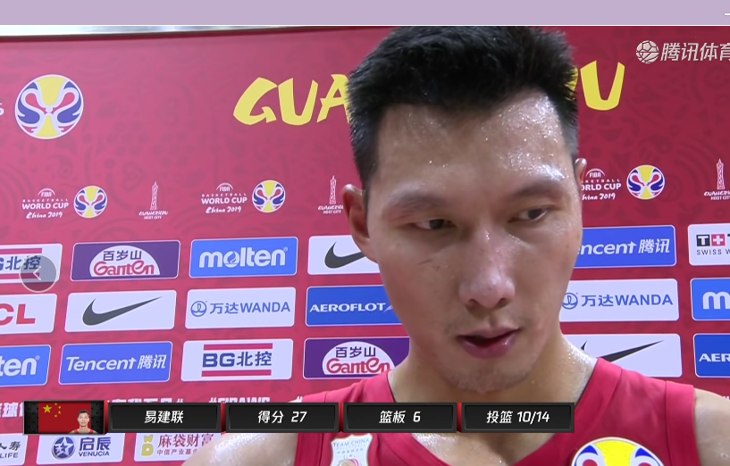 看中国男篮打球真是让人想哭想打人易建联真的可怜啊