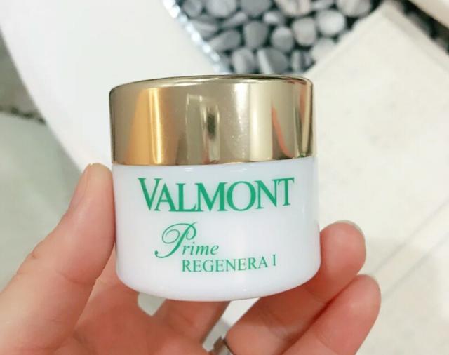 打造传奇这些面霜为肌肤注入非凡活力,让时光停驻,让年龄"成谜_法尔曼