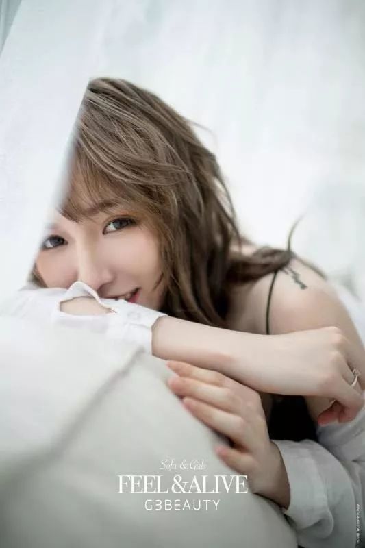 香港女子组合主唱甜心主播的破空之旅