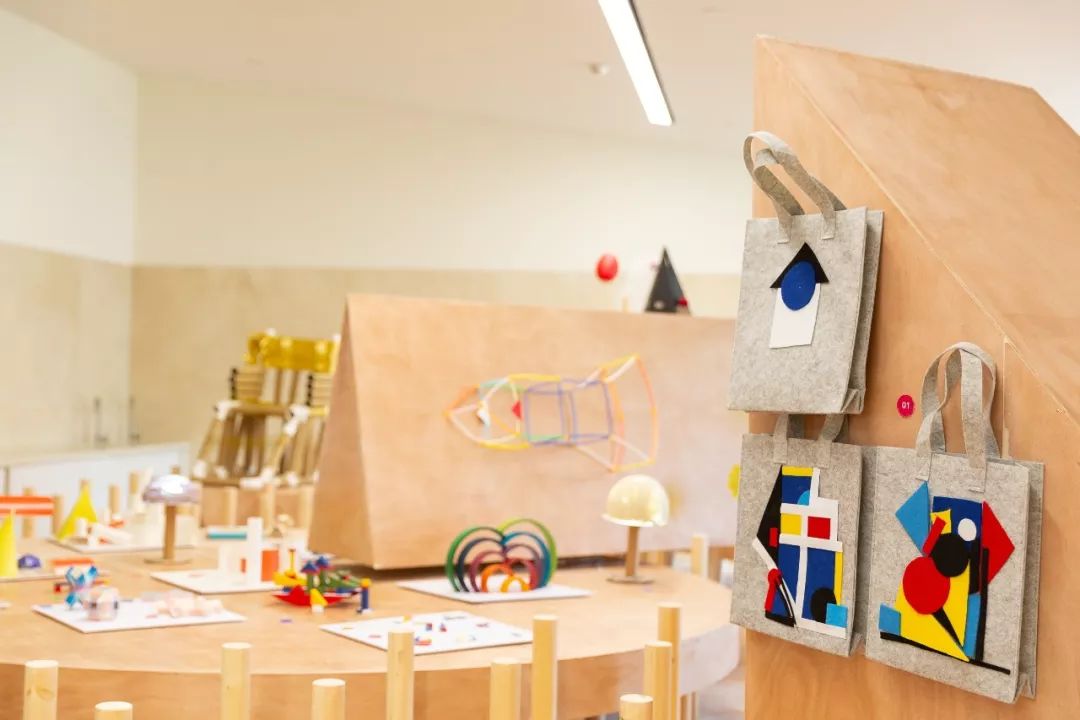 (三)采访对象:梁芳蕾(绿山一号创始人)采访地点