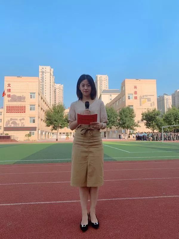 聊城二中附属东苑中学隆重举行开学典礼暨军训汇演