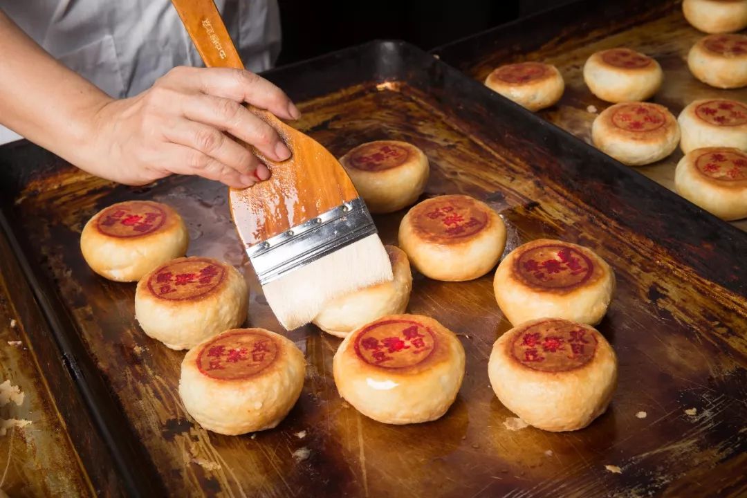 公司旗下的潮汕特产品牌-潮贽尚礼,制作精良,心诚意满的潮汕杣饼礼盒