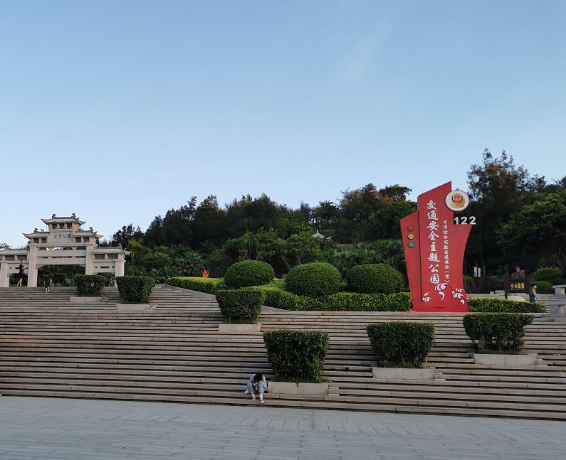 万宝山公园图片