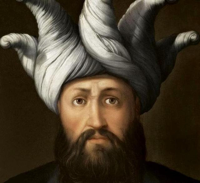 他的父亲艾尤卜早年带着家人从第比利斯迁移到伊拉克的提克里特城镇