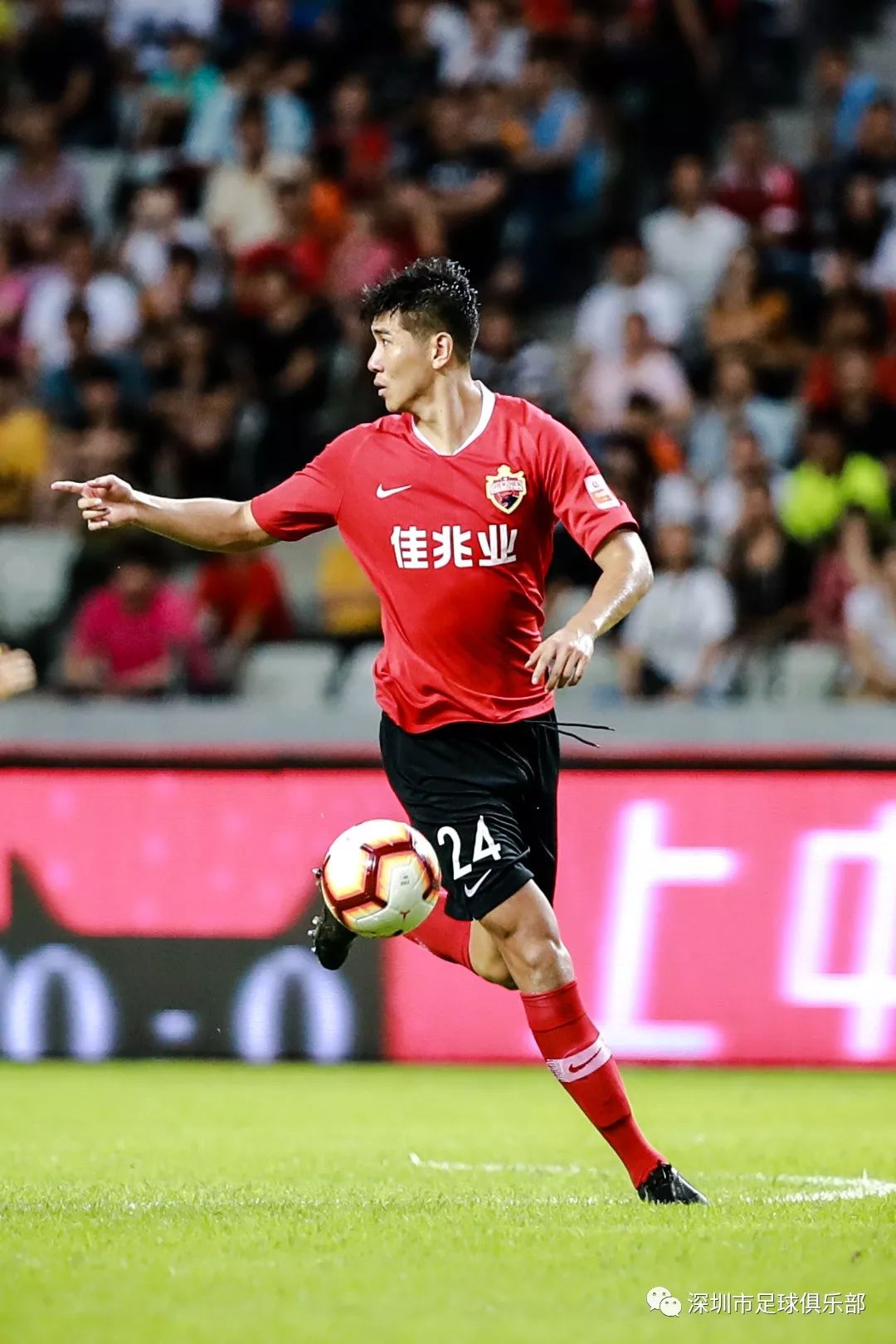 深足tv刘奕鸣专访和深足有奇妙缘分压力是成长的动力