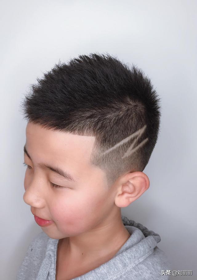 3岁男童最新发型 男宝图片