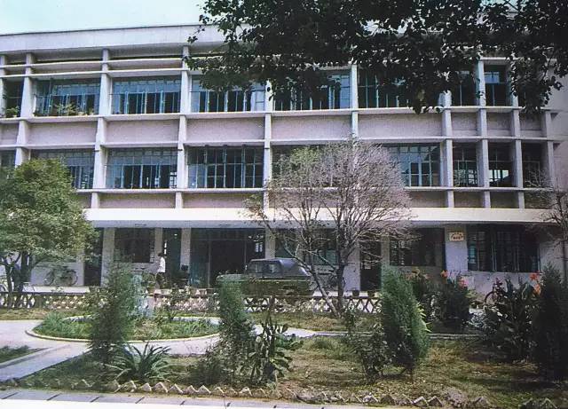 南安古城概貌大余县城概貌新老两城(水城与老城)大余,小时候的照片一