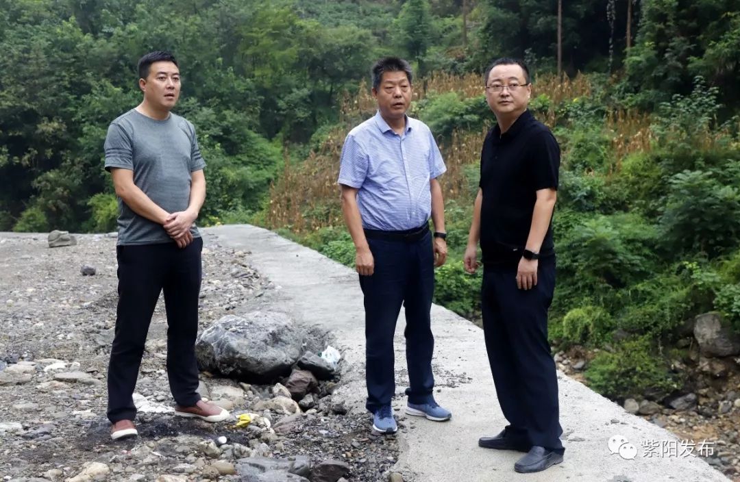 张教志到麻柳镇督查脱贫攻坚工作