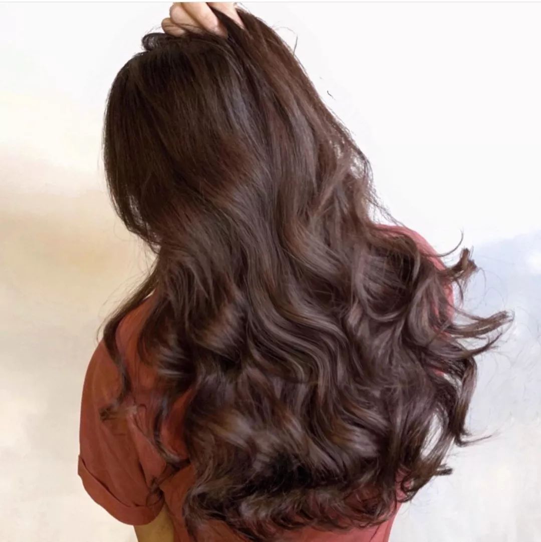 经久不衰的半烫卷2019年依旧火爆