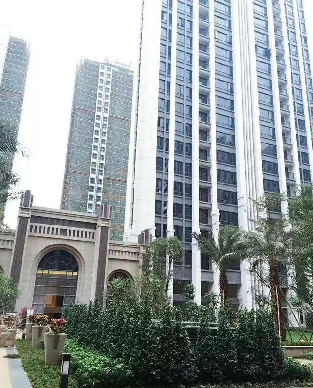 佛山三水地铁口旁1字头首付低汇信华府不限购最新一期火爆亮相