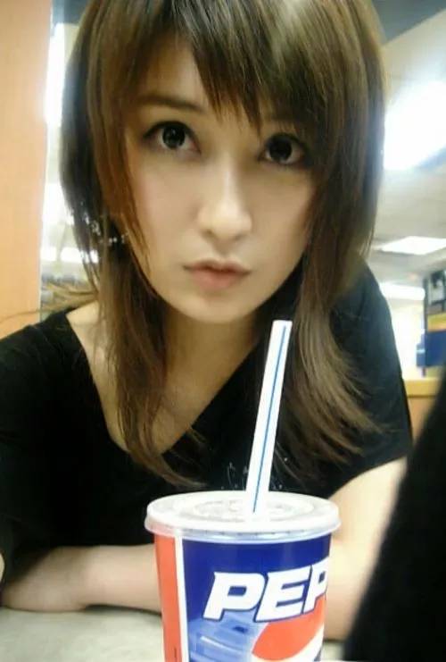 看看以前neotv当家花旦是什么神仙颜值