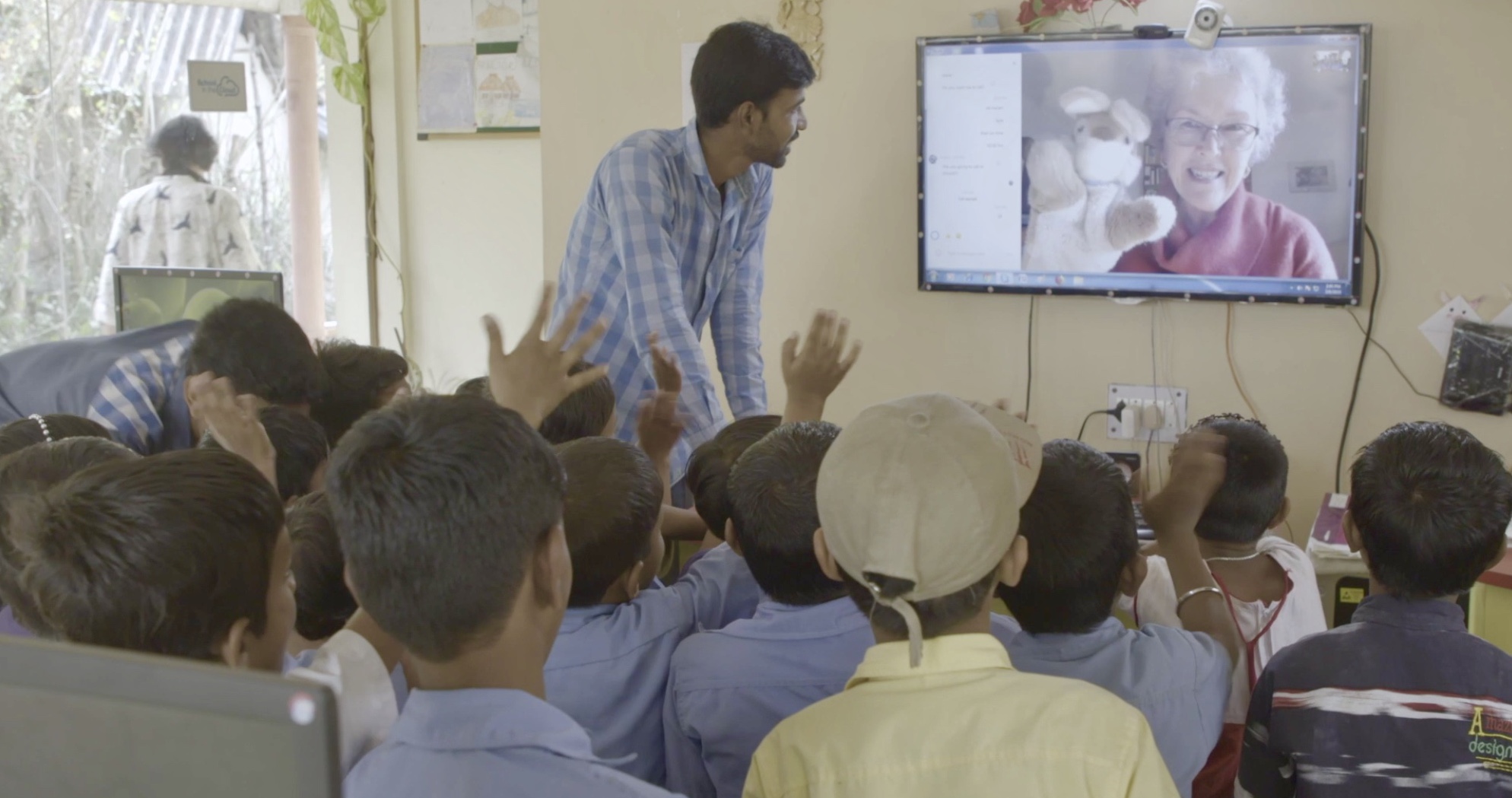 原创她去了5个国家体验教育芬兰在森林上课印度教育阶层固化