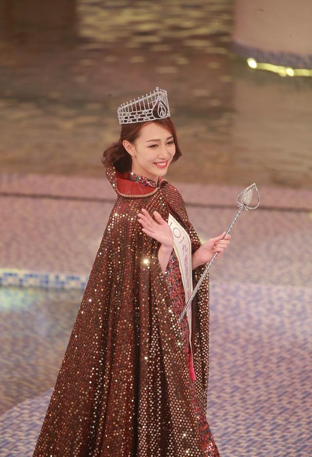 港姐三甲出炉冠军显老季军发际线感人但还算近年来颜值能打的