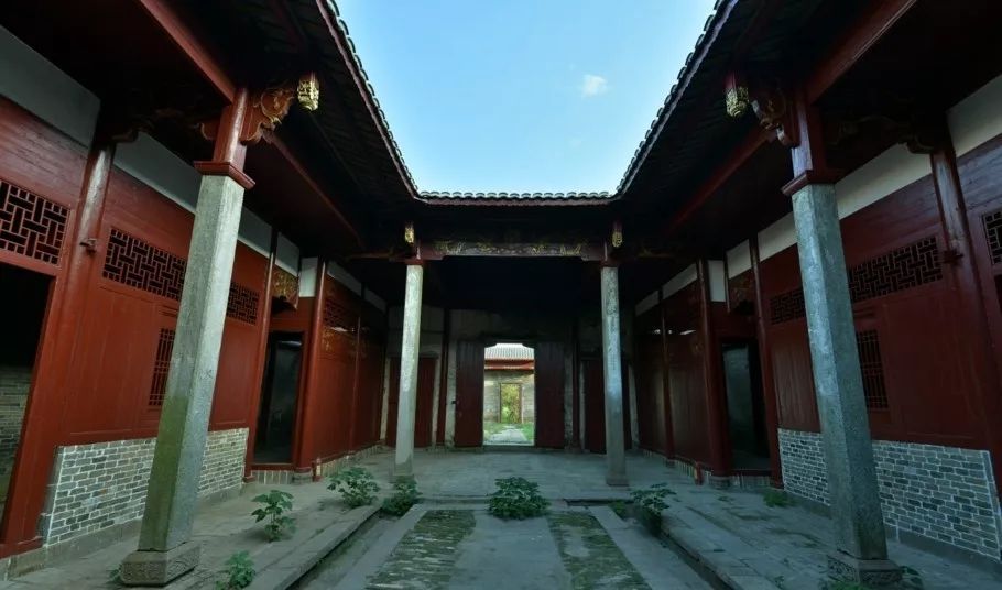 修复后的张勋庄园内外大变,值得一游!