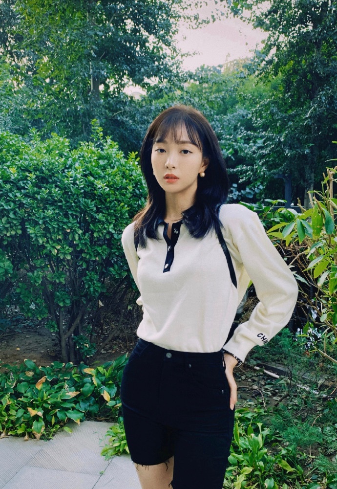 这个创造101里的宝藏女孩赵尧珂变装起来即刻化身女主角