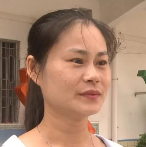 黄春兰以名师工作室为主阵地提升班主任工作水平