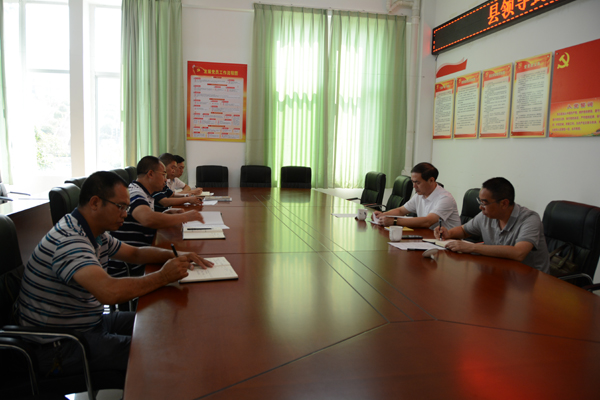 县长张春华调研指导教育工作_清流县