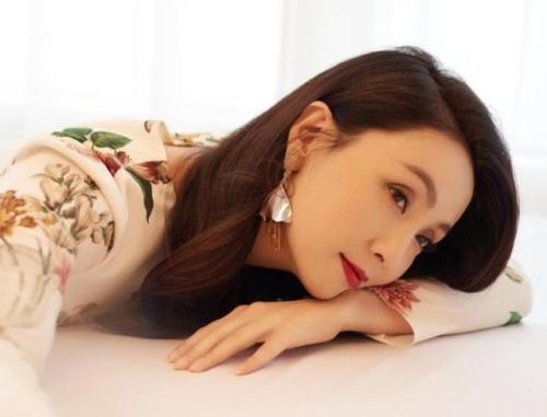 刘静阿姨年轻时和英子好像沙溢从白展堂混成了李大嘴