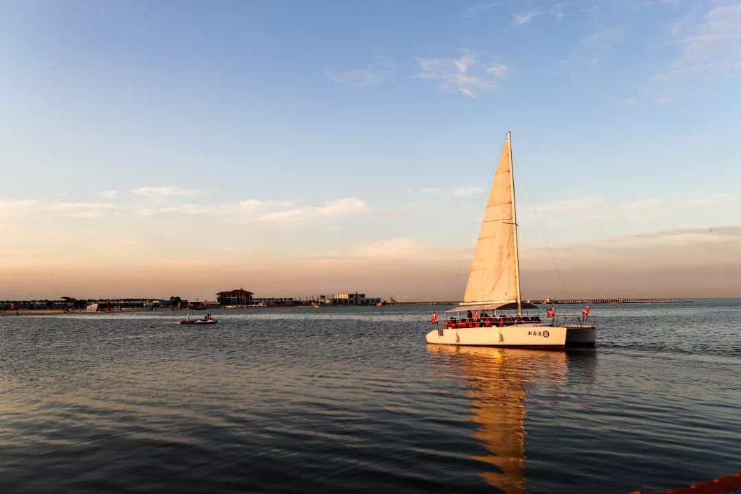 东疆湾沙滩将开夜场海边看日出夜晚品美食