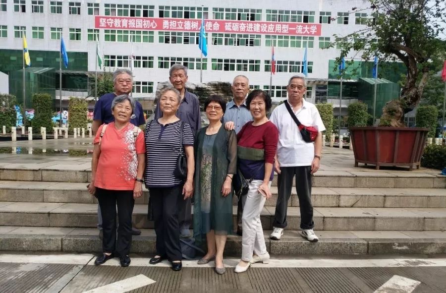 审核:何中勇 范培培微信排版:刘旭明图文来源:传媒中心(图)校园网(文)