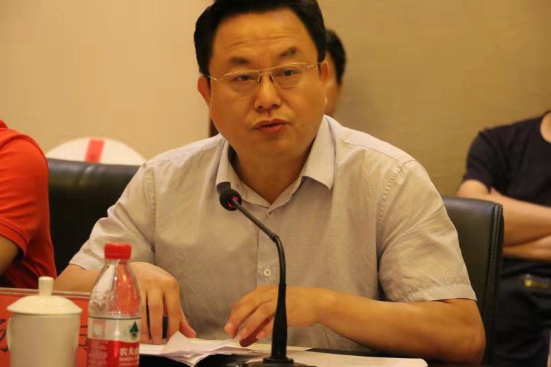 荆门市委副书记,市长孙兵发言李开寿副厅长最后要求各承办方认真落实